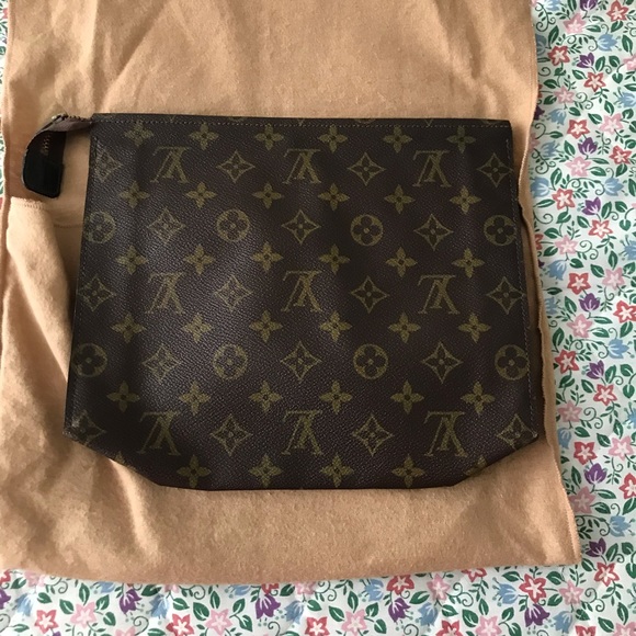 Louis Vuitton vintage pouch bag - Picture 7 of 10